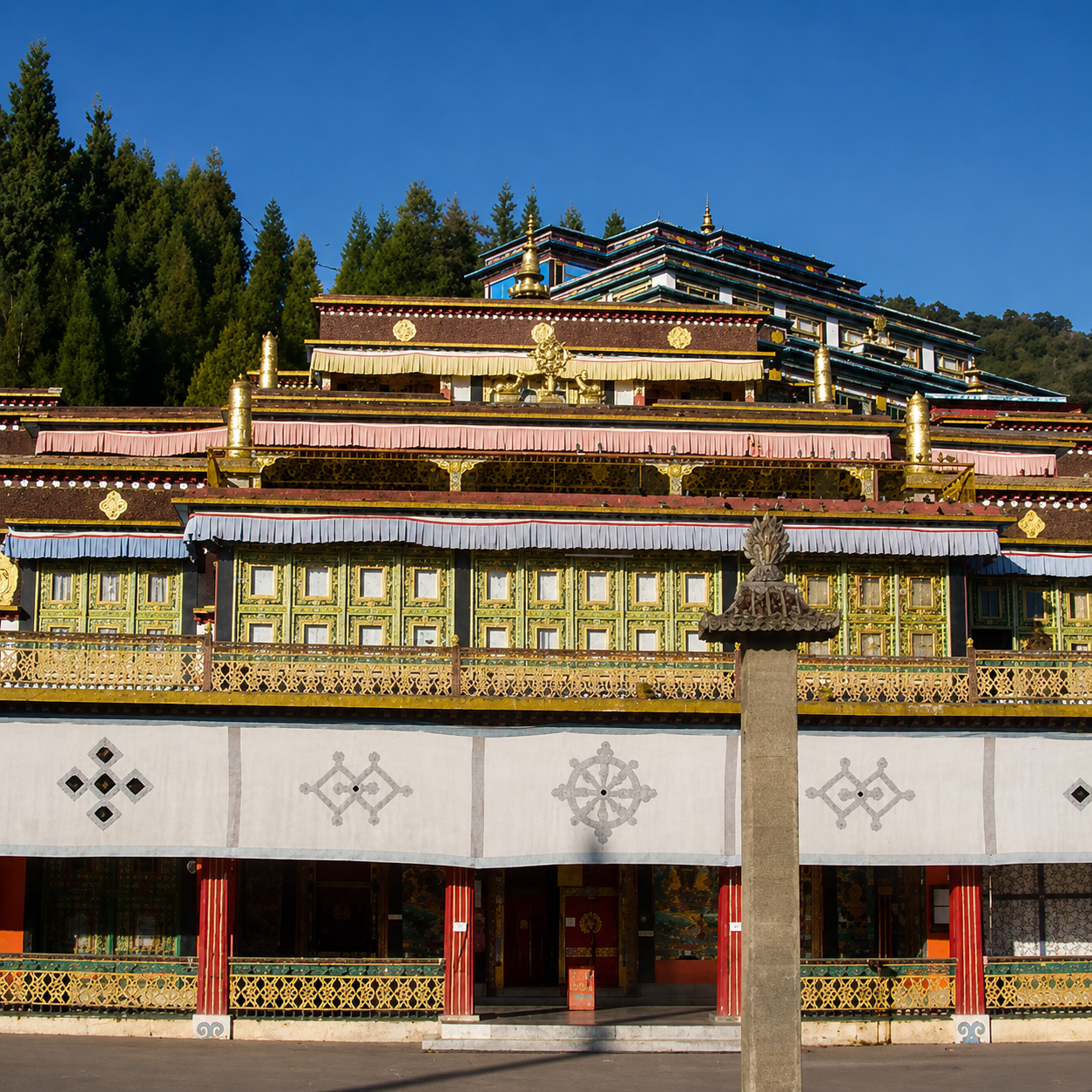 噶瑪三乘法輪中心 Karma Triyana Dharmachakra 建築圖像